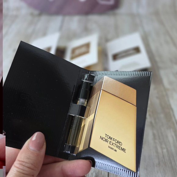 5× Tom Ford Sample Set - Picture 2 of 2